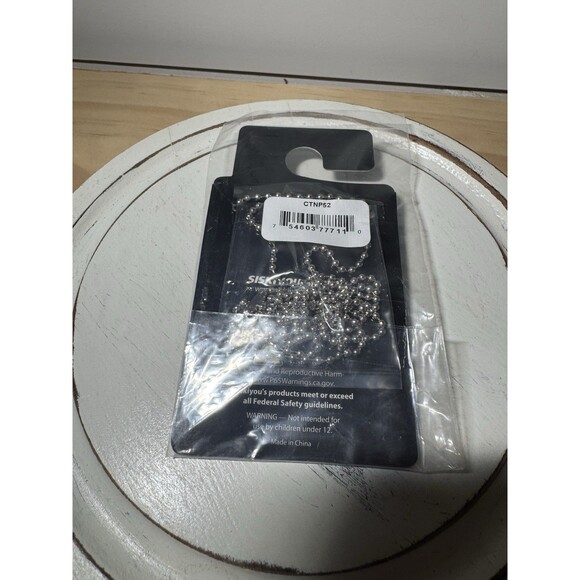 Official Collegiate Dog Neck Tag Necklace Iowa Hawkeyes Mascot NWT NCAA - Picture 2 of 2